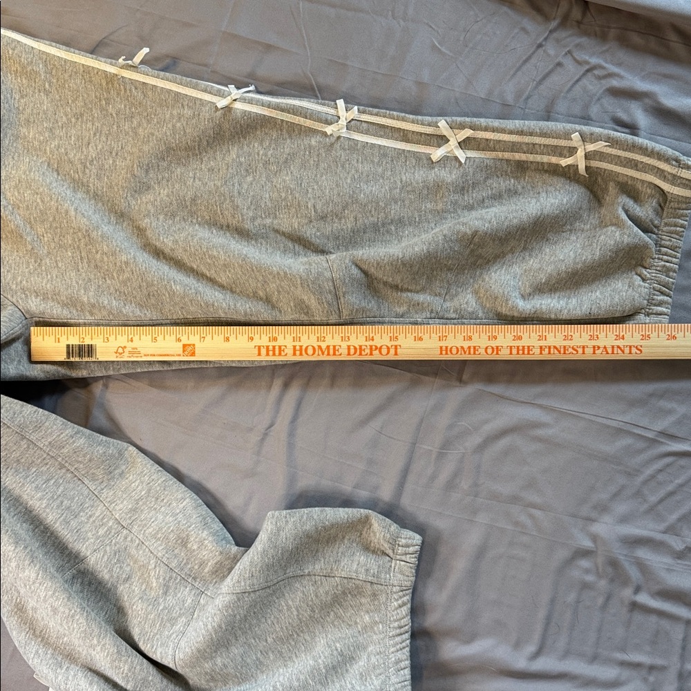 Anthropologie Dally Practice Bow Jogger - Picture 4 of 5